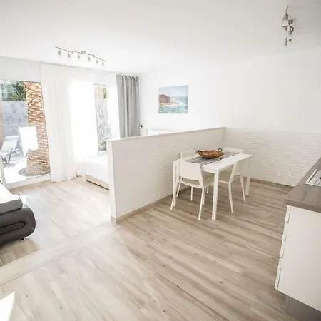 Jandia Modern New Private Cosy Garden And Parking Apartment